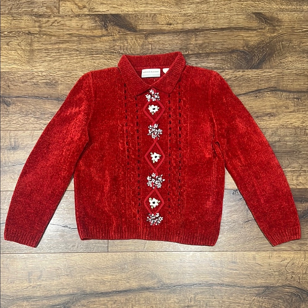 Beautiful Red Alfred Dunner Sweater with Floral Accents Size Petite Large PL